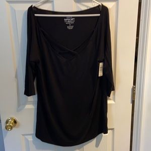 NWT Torrid Black Crisscross 3/4 Sleeve Top